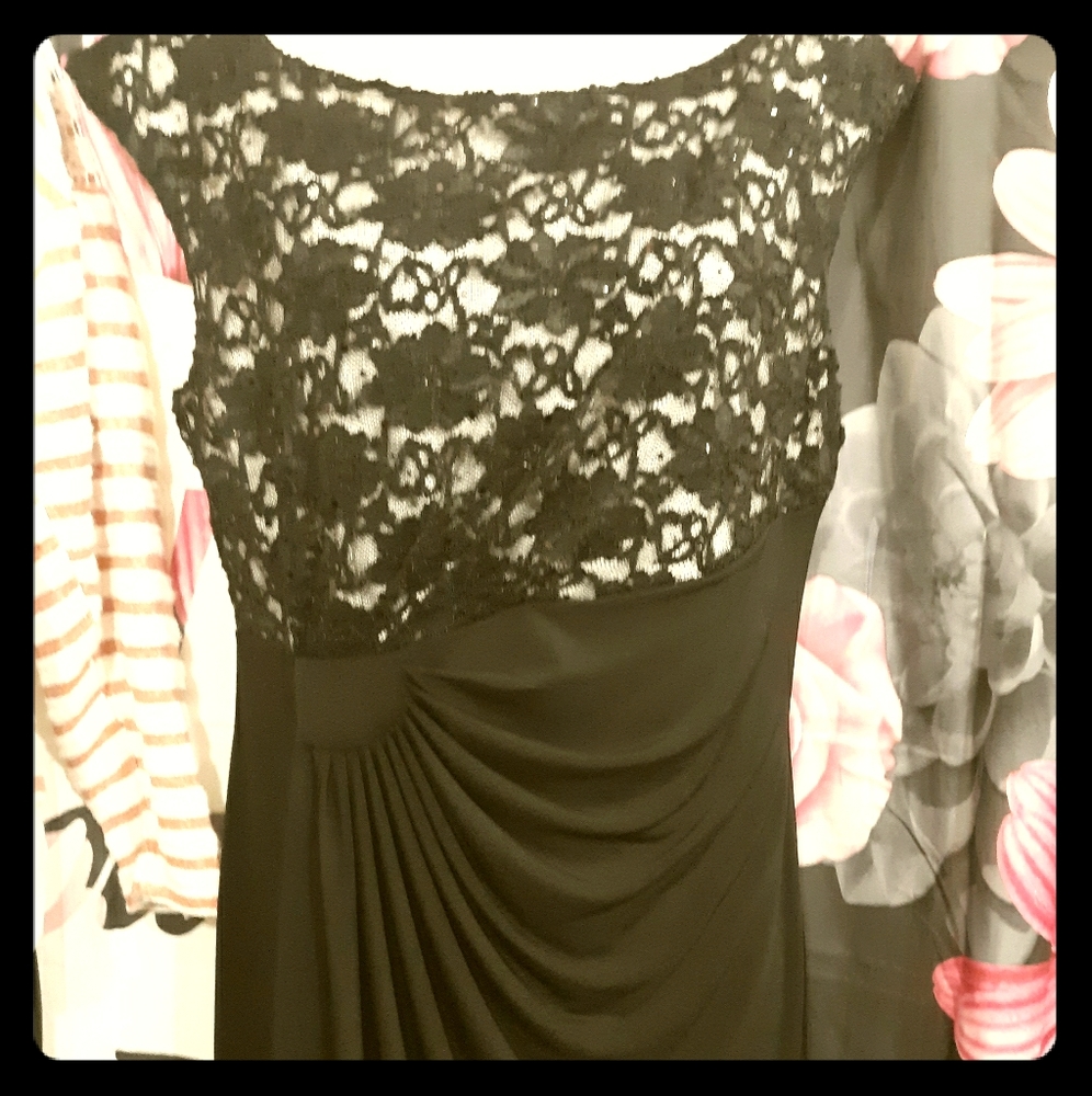 Connected Apparel black and white lace dress